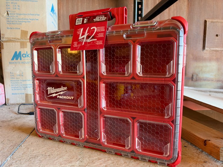 #42-•-milwaukee-packout-organizer-image-1