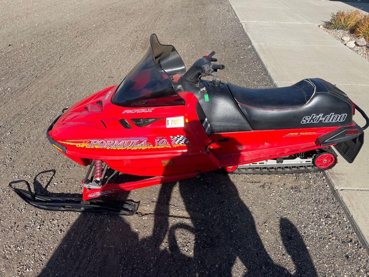 1996-ski-doo-formula-500-image-7