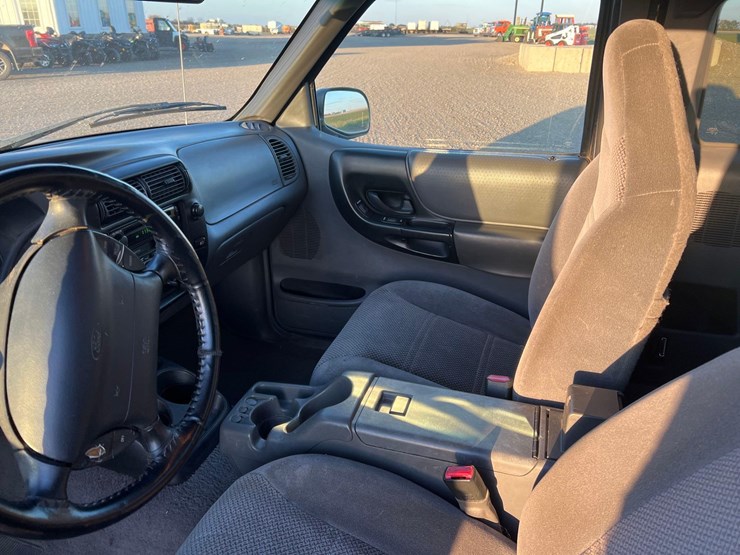 1999-ford-ranger-xlt-pickup-image-18