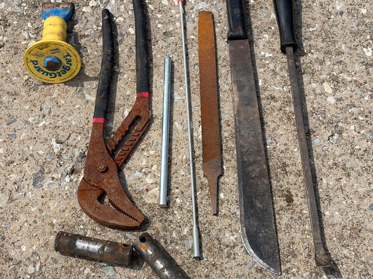 #92-•-prybar,-machete,-file,-grabber,-channel-locks-chisel-image-2