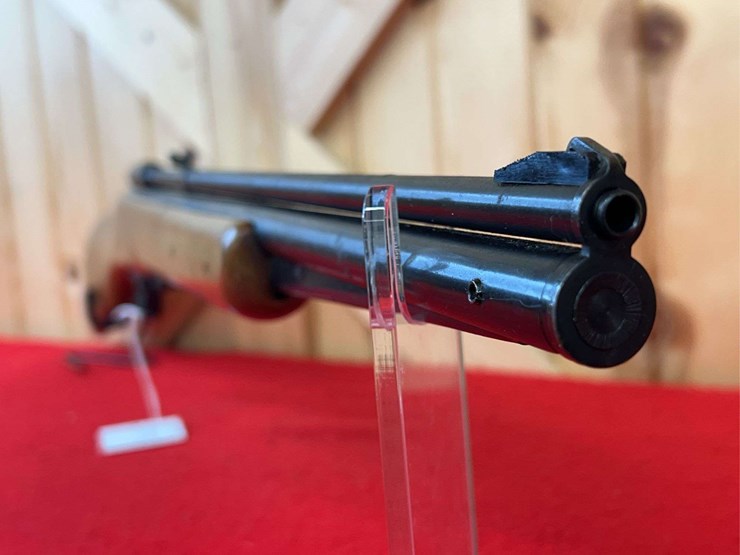 crosman-model-140-.22-caliber-pellet-rifle-image-4