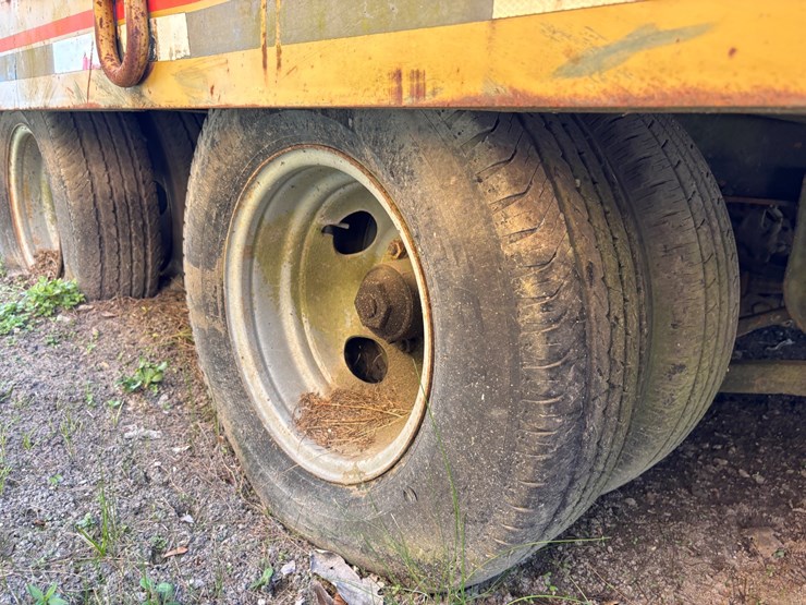 #10-•-interstate-flatbed-equipment-trailer-image-6