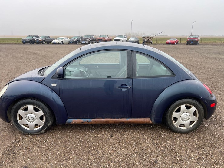 2000-volkswagen-beetle-image-8