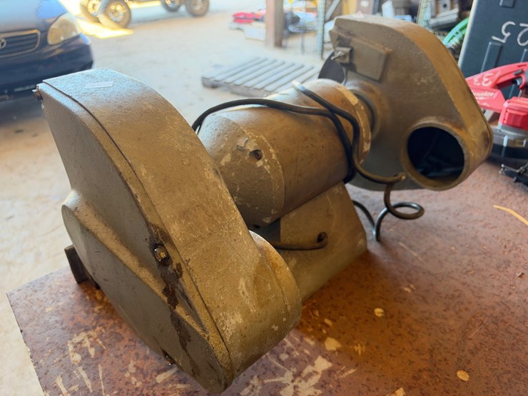 #38-•-wissota-ball-bearing-bench-grinder-image-4