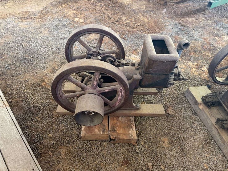 associated-2hp-gas-engine-image-3