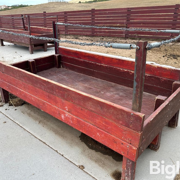 Wood Cattle Feed Bunk
