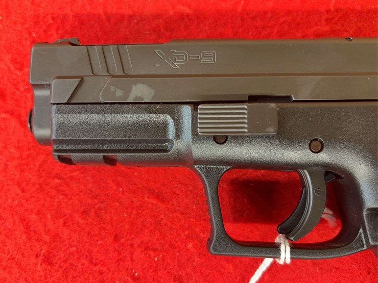 springfield-armory-xd-9mm-semiauto-pistol-image-10