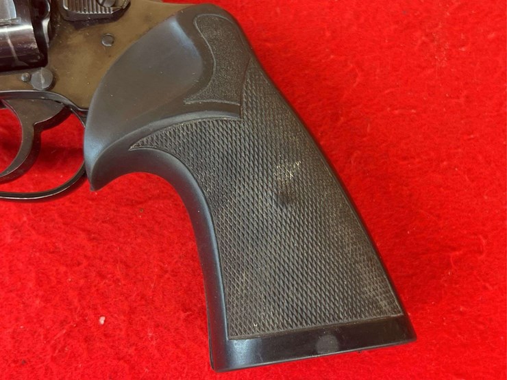 charter-arms-.38-special-da-revolver-image-7