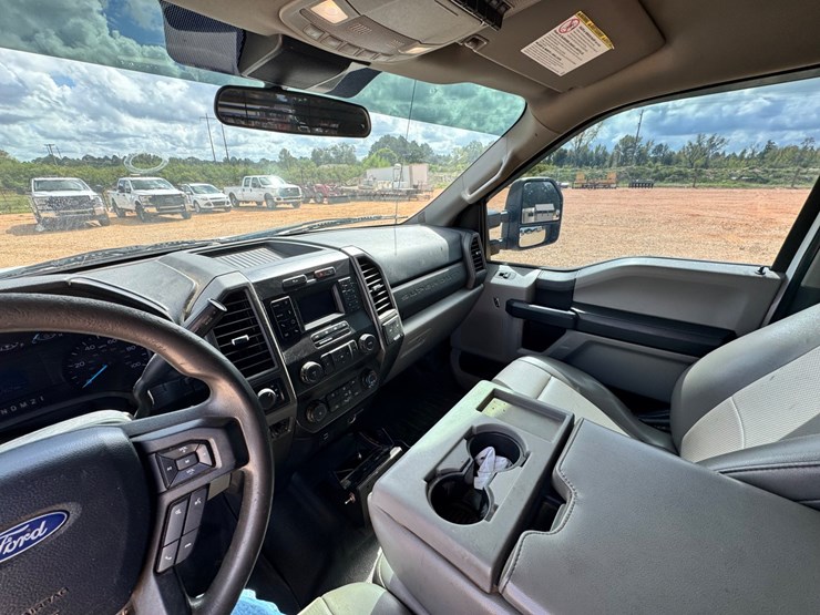 #227-•-2020-ford-f-250-xl-image-15