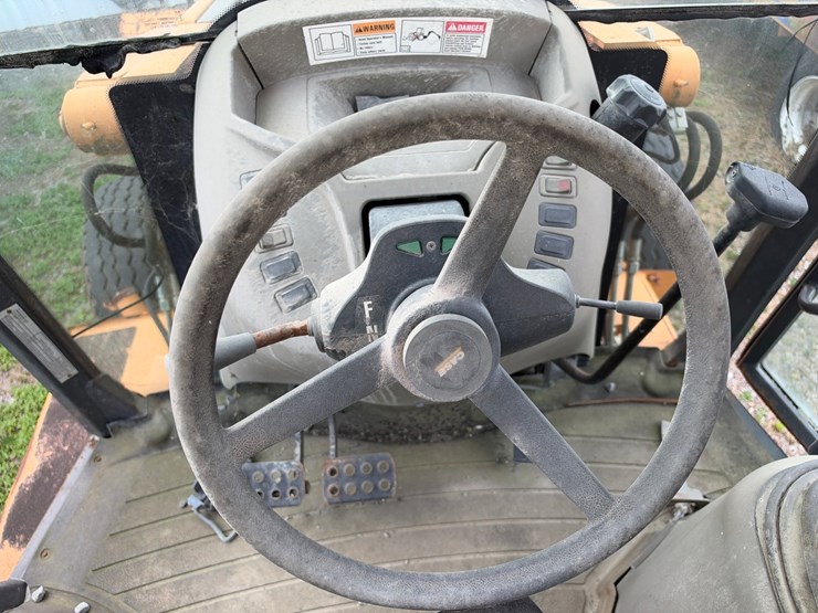 #79-•-2010-case-590sm-backhoe-image-17