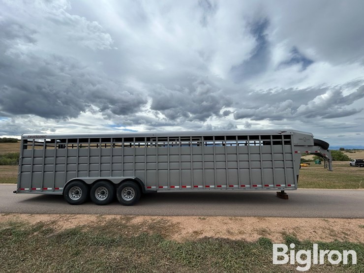 2019-travalong-40'-tri/a-gooseneck-livestock-trailer-image-4