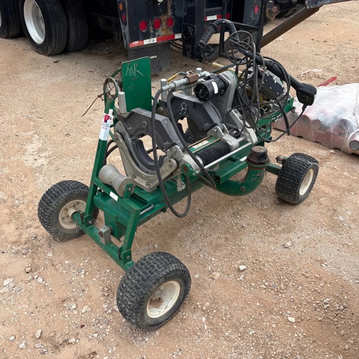 MCELROY PITBULL NO. 28 MODEL AT805505 ELECTRIC FUSION MACHINE