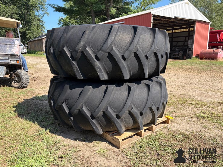 10-bolt-rims-on-23.1-34-tires-image-5