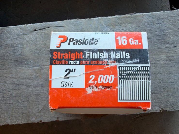 #12-•-dewalt-pneuamtic-nail-gun-w/-extra-nails-image-3