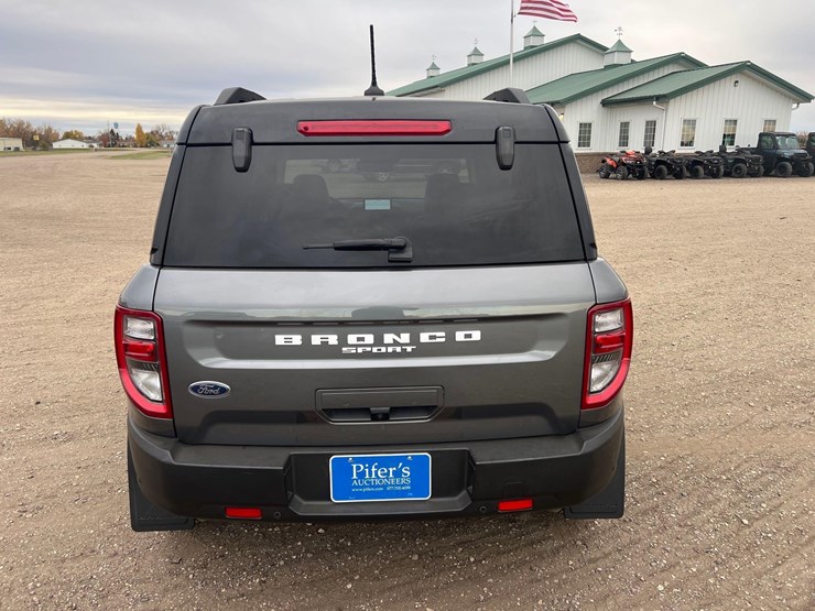 2023-ford-bronco-image-6