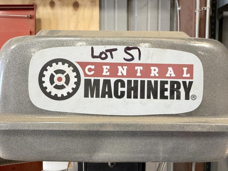 central-machinery12-speed-drill-press-floor-model-image-5