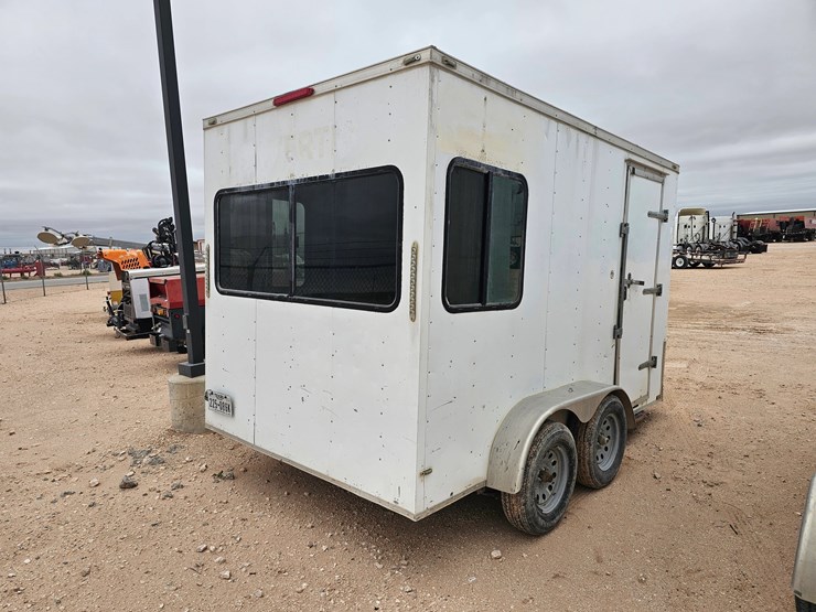 2019-lark-united-12’-x-7’-t/a-bumper-pull-mobile-office-trailer-image-2