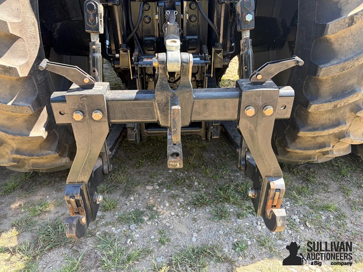 2011-case-ih-afs-magnum-235-mfwd-tractor-image-9