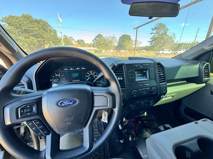 #9021-•-2019-ford-f-150-xl-image-15