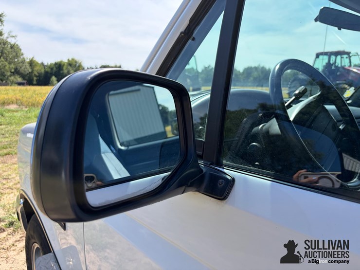 1996-ford-f-150-xlt-single-cab-2wd-pickup-image-11
