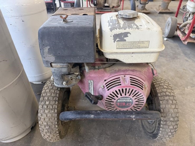 devilbiss-excell-commercial-pressure-washer-image-2