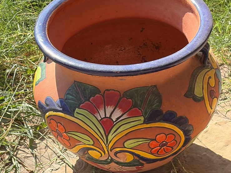 #28-•-handpainted-terra-cotta-pot-17-inch-diameter-image-1