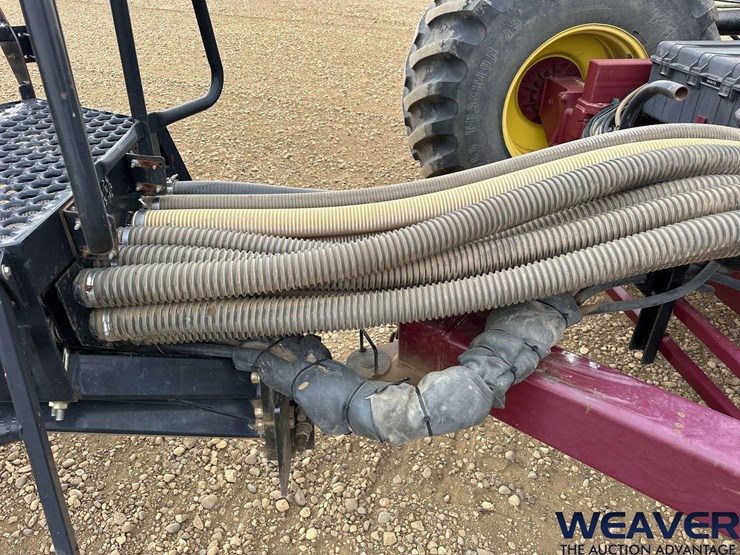 2010-seedhawk-62-ft.-seeder-image-42