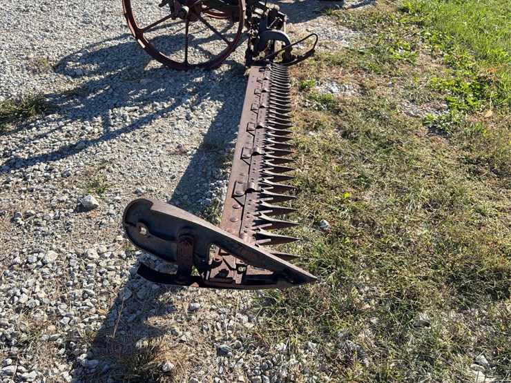 oliver-sickle-bar-mower-image-6