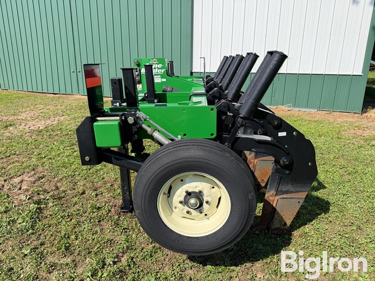 unverferth-zone-builder-132-subsoiler-image-8
