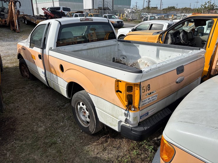#53-•-2010-ford-f-150-xl-regular-cab-pickup-truck-image-4