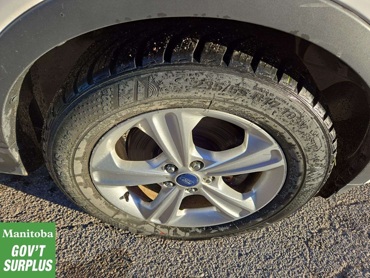 2014-ford-escape-image-12