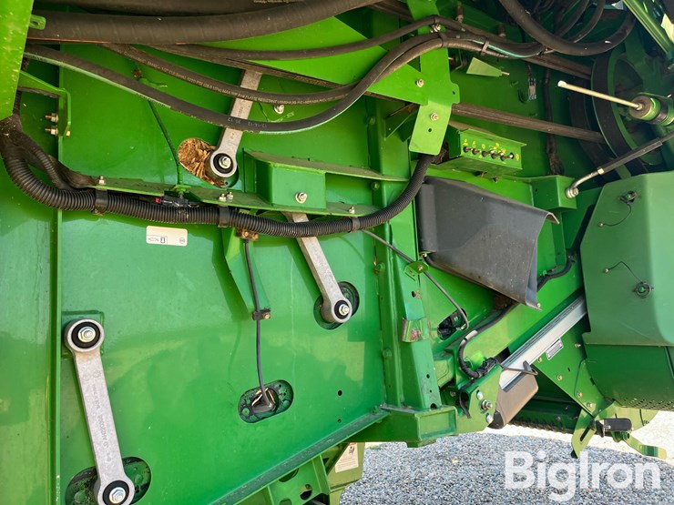 2013-john-deere-s670-sts-hillco-2wd-combine-image-17