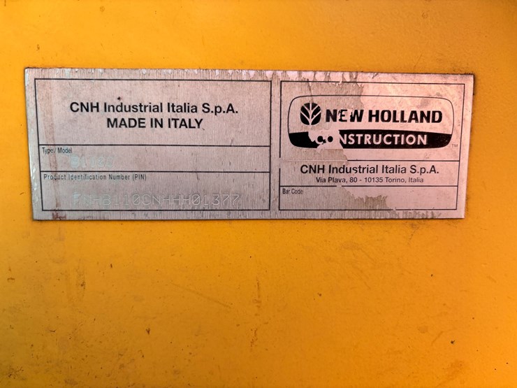 #18-•-new-holland-b110c-backhoe-loader-image-13