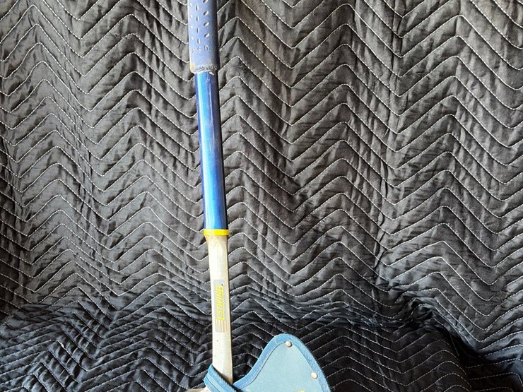 #57-•-eastwing-usa-axe-image-1
