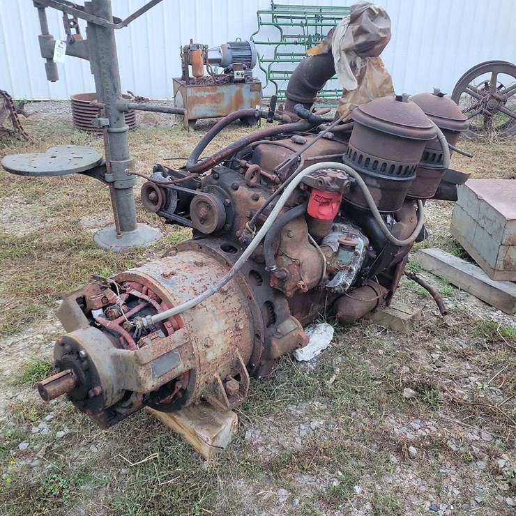Detroit 6-71 Engine