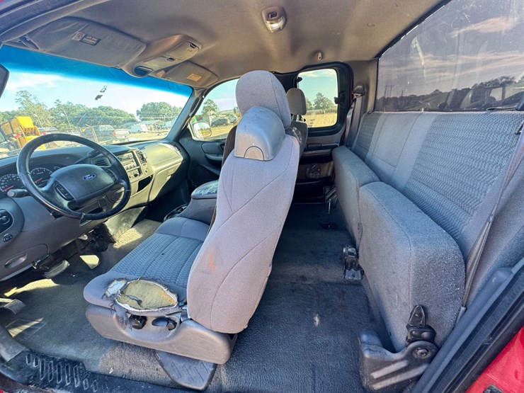 #9003-•-2003-ford-f-150-sport-image-13