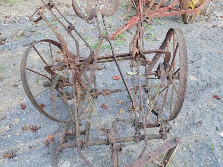 cultivator-image-1