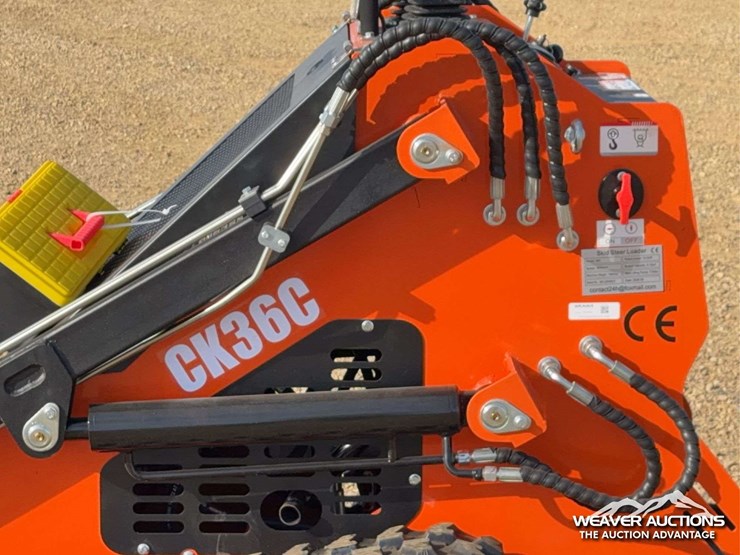 2026-captok-skid-steer-loader-image-12