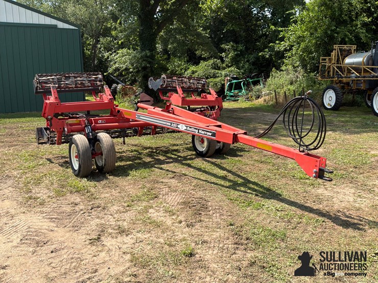 unverferth-225-double-basket-rolling-harrow-image-3