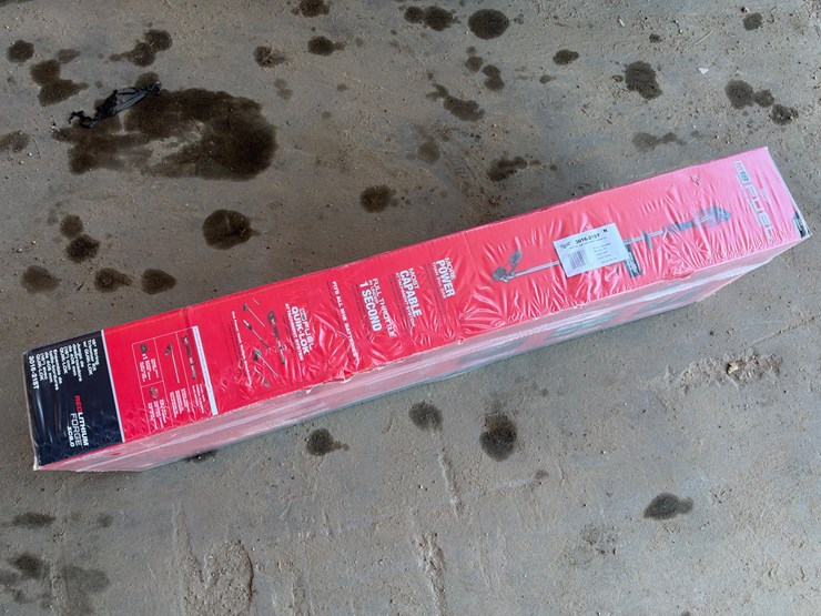 #3-•-milwaukee-m18-fuel-16"-string-trimmer-image-4