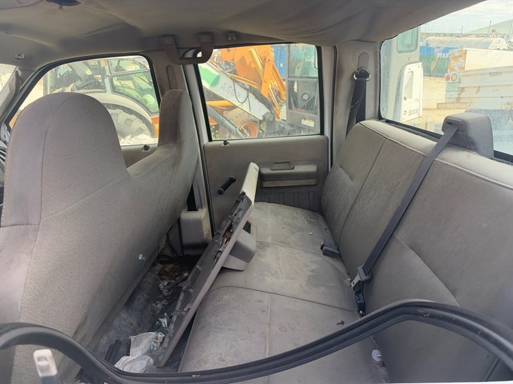 #88-•-2009-ford-super-duty-f-250-crew-cab-pickup-truck-image-9