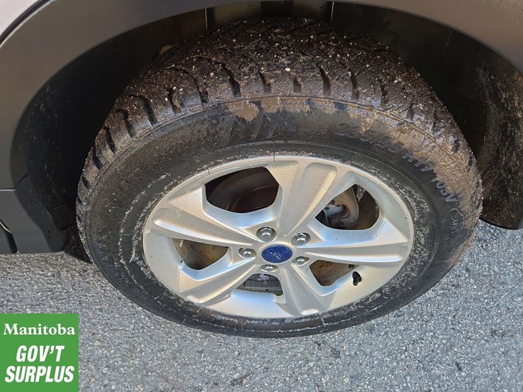 2014-ford-escape-image-14