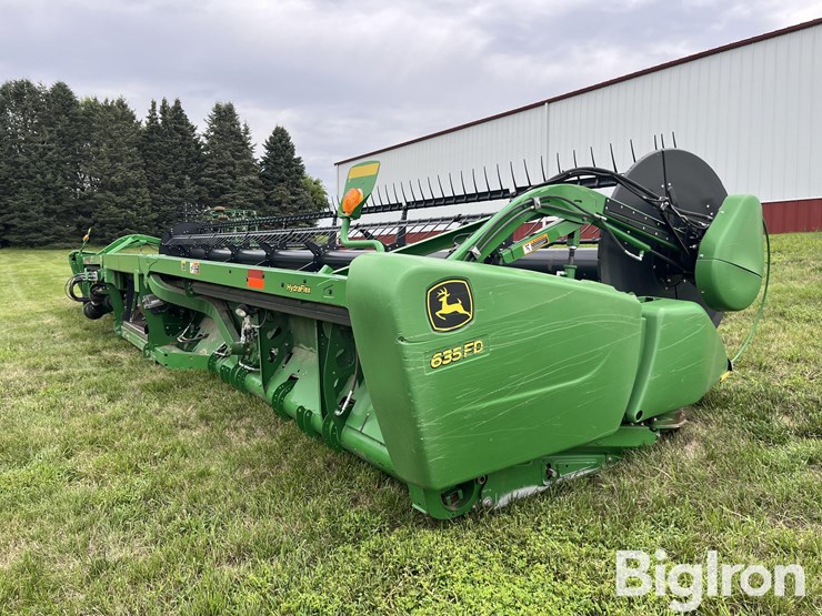 2013-john-deere-635fd-35'-flex-draper-image-5