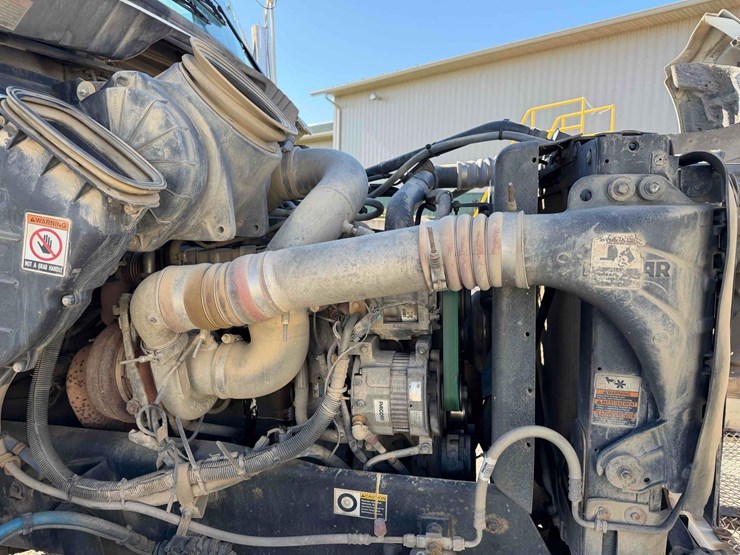2009-kenworth-t370-tandem-axle-hook-truck-image-18