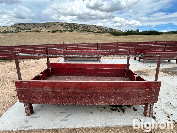 wood-cattle-feed-bunks-image-2