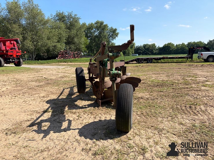 oliver-semi-mounted-4-bottom-plow-image-7