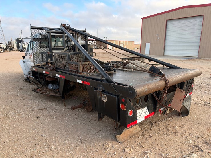 2013-ford-super-duty-pole-truck-image-2