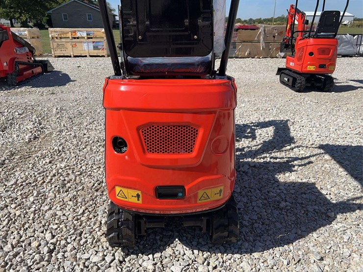 mini-excavator-me15-image-12