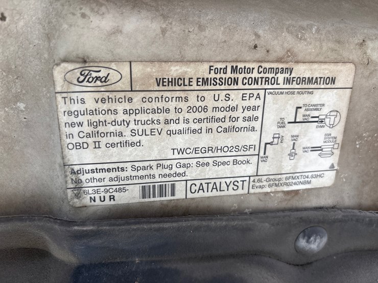 #66-•-2006-ford-f-150-extended-cab-pickup-truck-image-11