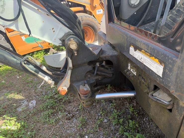 #89-•-2010-bobcat-mini-excavator-image-5
